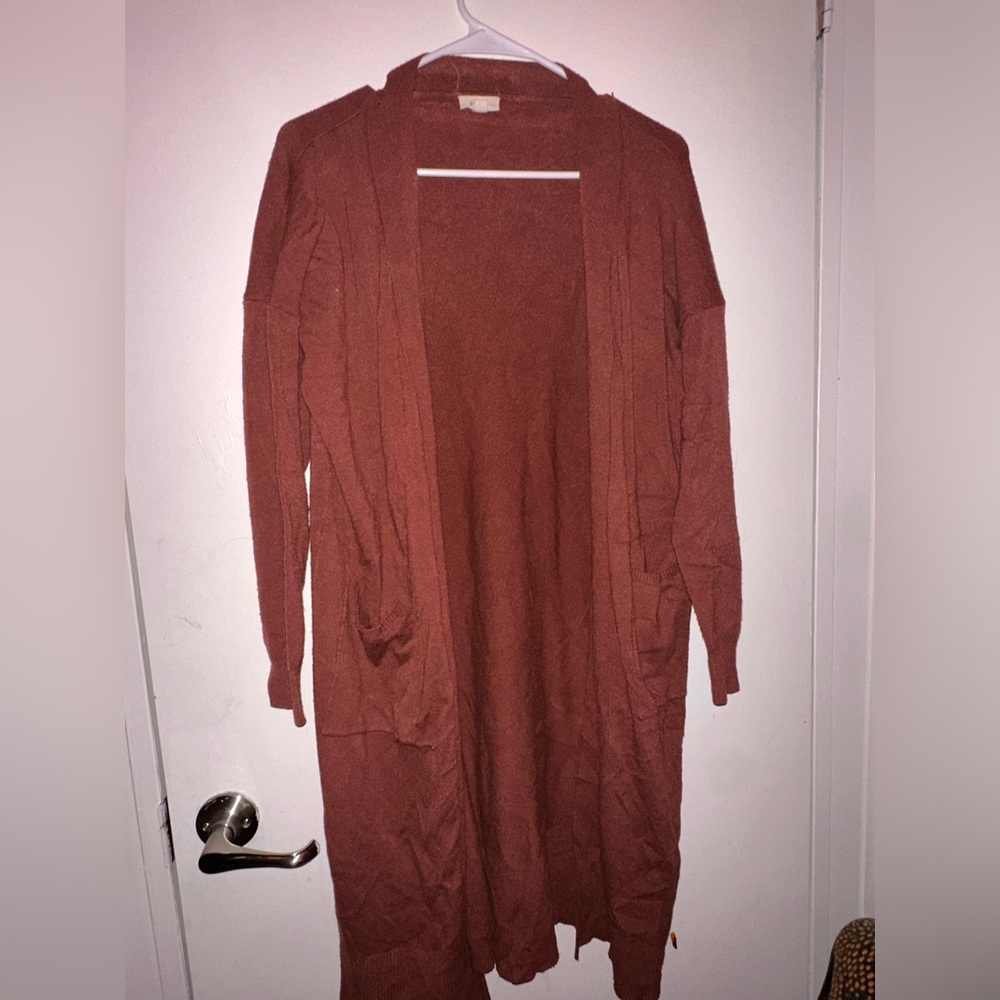 Cute Soft cardigan, pls pm if you’d like better pictures size M/L